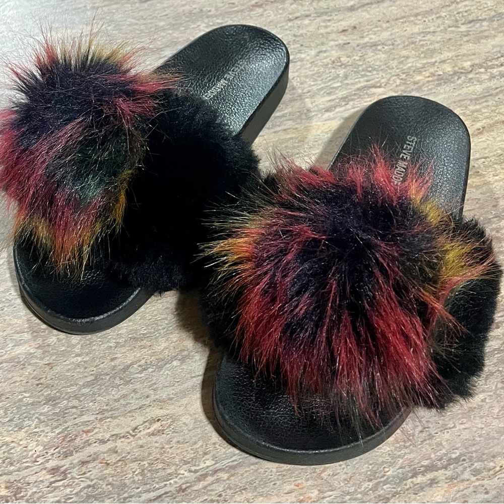 Steve Madden Plush Slides With Multicolored Pom - image 5